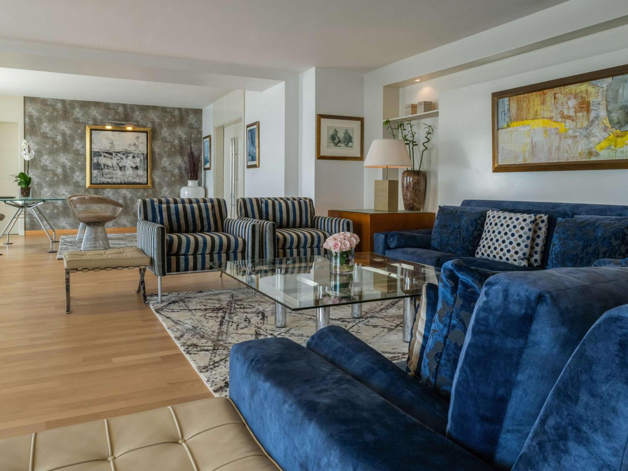 Moevenpick Hotel Бейрут Экстерьер фото
