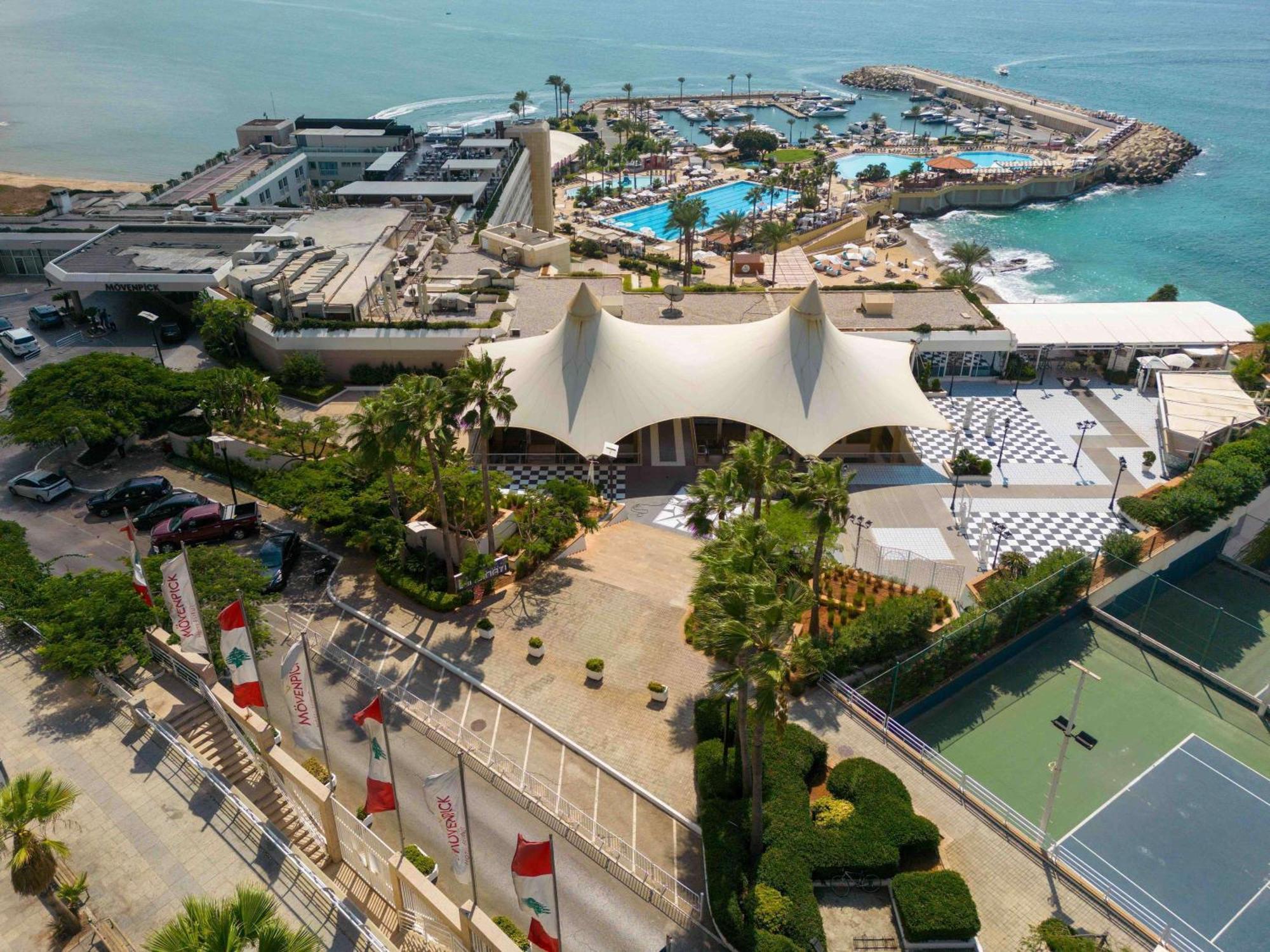 Moevenpick Hotel Бейрут Экстерьер фото